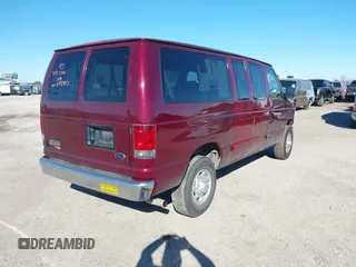 2007 Ford Econoline Passenger XL with VIN 1FBNE31L07DB35827, listed as a IAAI auction lot 41035775 with 110,257 mi miles. Bid and sale history available at carsss.com. Image 4.