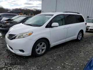 2013 Toyota Sienna LE AAS with VIN 5TDKK3DC6DS328311, listed as a Copart auction lot 80365703 with 81,873 mi miles and Salvage Title. Bid and sale history available at carsss.com. Image 1.