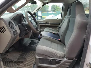 2010 Ford F-250 XL с VIN 1FTNF2B5XAEA91565, выставлен на аукционе Copart как лот 59018855 с пробегом 106 063 миль миль и Чистый • Clean title. История ставок и продаж доступна на DreamBid. Изображение 7.