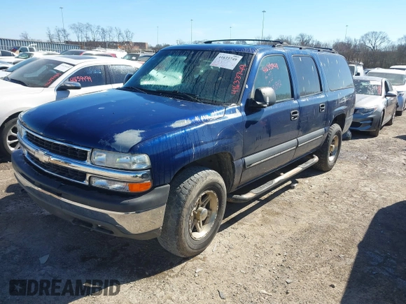 2002 Chevrolet Suburban LS with VIN 1GNFK16Z82J281842, listed as a IAAI auction lot 41633749 with 260,220 mi miles. Bid and sale history available at carsss.com. Image 2.