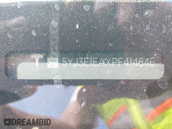 2023 Tesla Model 3 z VIN 5YJ3E1EAXPF414646, wystawiony jako IAAI lot #39514743 z przebiegiem 10 529 mil mil oraz . Historia ofert i sprzedaży dostępna na DreamBid. Obrazek 9.