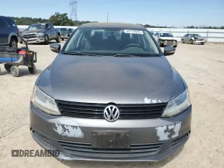 2011 Volkswagen Jetta TDI with VIN 3VWLL7AJ4BM077472, listed as a Copart auction lot 63778945 with 207,161 mi miles and Clean title. Bid and sale history available at DreamBid. Image 5.