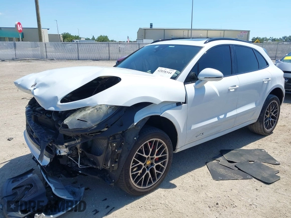 2017 Porsche Macan GTS with VIN WP1AG2A51HLB54747, listed as a IAAI auction lot 42038344 with 70,306 mi miles and . Bid and sale history available at carsss.com. Image 17.