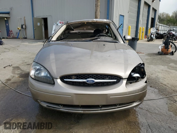 2002 Ford Taurus SES Standard with VIN 1FAFP55UX2A202460, listed as a Copart auction lot 50206465 with 267,625 mi miles and Non Repairable. Bid and sale history available at carsss.com. Image 5.