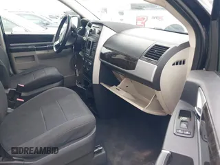 2010 Dodge Grand Caravan SXT with VIN 2D4RN5D11AR154526, listed as a IAAI auction lot 42009099 with 239,343 mi miles and . Bid and sale history available at DreamBid. Image 5.