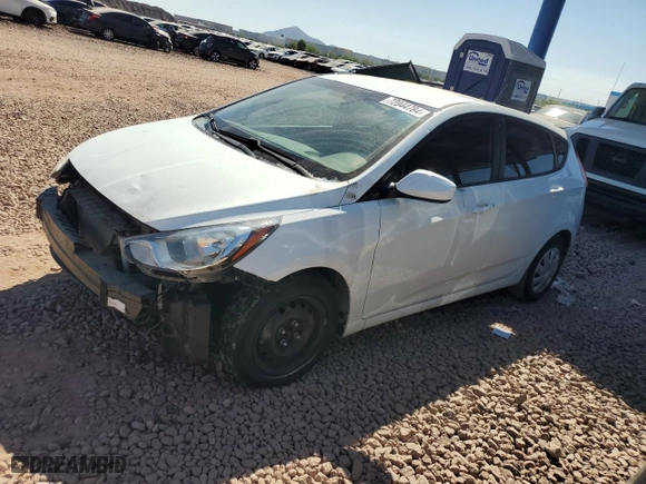 2014 Hyundai Accent GS with VIN KMHCT5AE9EU195698, listed as a Copart auction lot 72044784 with 76,086 mi miles and Salvage Title. Bid and sale history available at carsss.com. Image 1.