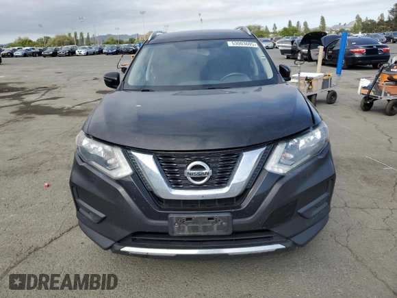 2017 Nissan Rogue SV z VIN KNMAT2MT2HP551545, wystawiony jako Copart lot #53003605 z przebiegiem 164 274 mil mil oraz Szkoda całkowita • Salvage title. Historia ofert i sprzedaży dostępna na DreamBid. Obrazek 5.