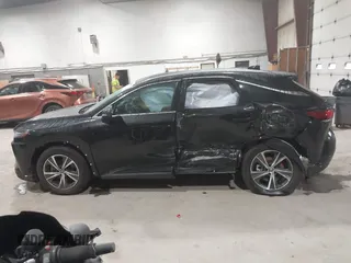 2025 Lexus RX 350 with VIN 2T2BAMCA6SC095265, listed as a IAAI auction lot 42326558 with 2,928 mi miles and . Bid and sale history available at DreamBid. Image 14.