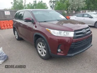 2017 Toyota Highlander XLE with VIN 5TDJZRFH3HS384750, listed as a IAAI auction lot 42412757 with 86,298 mi miles and . Bid and sale history available at DreamBid. Image 1.