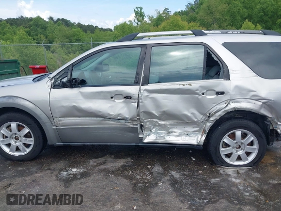 2006 Ford Freestyle SE z VIN 1FMZK01126GA47132, wystawiony jako IAAI lot #42179466 z przebiegiem 139 150 mil mil oraz . Historia ofert i sprzedaży dostępna na DreamBid. Obrazek 15.