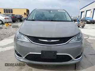 2020 Chrysler Pacifica Touring with VIN 2C4RC1FG6LR128522, listed as a Copart auction lot 53394345 with 41,480 mi miles and Salvage title. Bid and sale history available at DreamBid. Image 5.