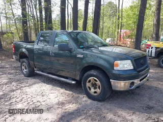 2006 Ford F-150 XLT with VIN 1FTPW14V56FB20956, listed as a IAAI auction lot 42016259 with 190,154 mi miles and . Bid and sale history available at carsss.com. Image 1.