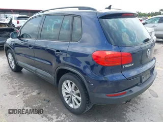 2015 Volkswagen Tiguan SE with VIN WVGAV7AX1FW508313, listed as a IAAI auction lot 42120704 with 136,405 mi miles and . Bid and sale history available at DreamBid. Image 3.