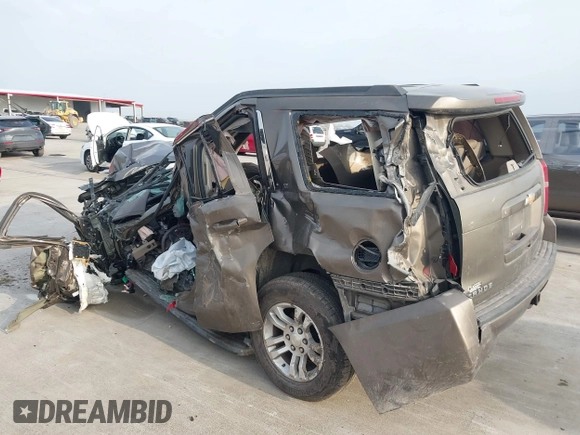 2016 Chevrolet Tahoe LT z VIN 1GNSCBKC4GR409022, wystawiony jako IAAI lot #41786683 z przebiegiem Nie podano mil oraz . Historia ofert i sprzedaży dostępna na DreamBid. Obrazek 3.