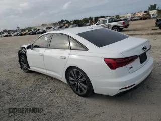 2022 Audi A6 Premium z VIN WAUD3BF22NN055912, wystawiony jako Copart lot #39701044 z przebiegiem 22 421 mil mil oraz . Historia ofert i sprzedaży dostępna na DreamBid. Obrazek 2.