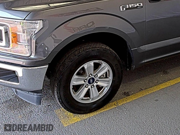 2019 Ford F-150 XL z VIN 1FTEW1CB4KFC20443, wystawiony jako IAAI lot #42806612 z przebiegiem 56 767 mil mil oraz . Historia ofert i sprzedaży dostępna na DreamBid. Obrazek 20.