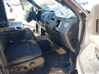 2006 Ford F-150 XL with VIN 1FTRF14546NA32933, listed as a IAAI auction lot 41275788 with 190,018 mi miles. Bid and sale history available at carsss.com. Image 5.