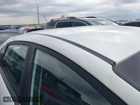 2017 Ford Fiesta SE with VIN 3FADP4BJ5HM156141, listed as a IAAI auction lot 42085359 with 52,015 mi miles and . Bid and sale history available at DreamBid. Image 18.