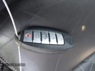 2016 Nissan Maxima SL z VIN 1N4AA6AP1GC383512, wystawiony jako IAAI lot #41490666 z przebiegiem 110 235 mil mil oraz . Historia ofert i sprzedaży dostępna na DreamBid. Obrazek 11.