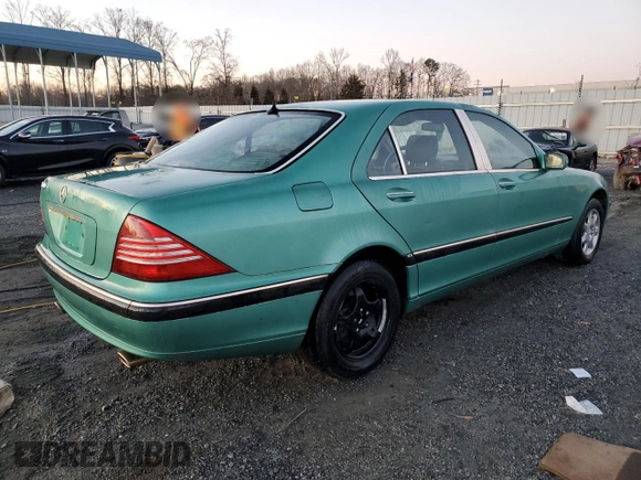 2001 Mercedes-Benz S-Class with VIN WDBNG70J51A156970, listed as a Copart auction lot 88227025 with 196,797 mi miles and Salvage Title. Bid and sale history available at carsss.com. Image 3.
