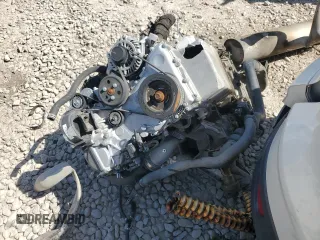 2019 Ford Escape Titanium с VIN 1FMCU9J93KUB60965, выставлен на аукционе Copart как лот 58363185 с пробегом Не указан миль и Списание • Salvage title. История ставок и продаж доступна на DreamBid. Изображение 13.