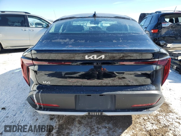 2025 Kia K4 EX with VIN 3KPFU4DE1SE014480, listed as a Copart auction lot 45320825 with 1,469 mi miles and Salvage Title. Bid and sale history available at carsss.com. Image 6.