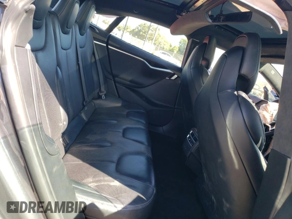 2017 Tesla Model S 100D z VIN 5YJSA1E25HF182149, wystawiony jako Copart lot #78556314 z przebiegiem 68 555 mil mil oraz Szkoda całkowita • Salvage title. Historia ofert i sprzedaży dostępna na DreamBid. Obrazek 10.