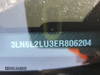 2014 Lincoln MKZ Hybrid z VIN 3LN6L2LU3ER806204, wystawiony jako Copart lot #56291185 z przebiegiem 258 082 mil mil oraz Szkoda całkowita • Salvage title. Historia ofert i sprzedaży dostępna na DreamBid. Obrazek 13.