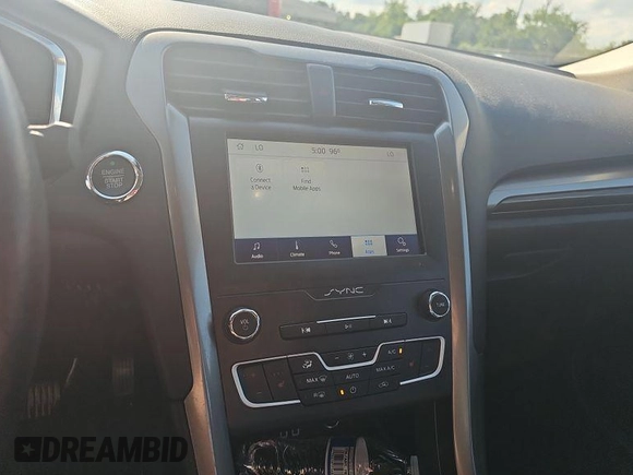 2020 Ford Fusion SEL с VIN 3FA6P0CD6LR237557, выставлен на аукционе IAAI как лот 42680670 с пробегом 104 356 миль миль и . История ставок и продаж доступна на DreamBid. Изображение 1.