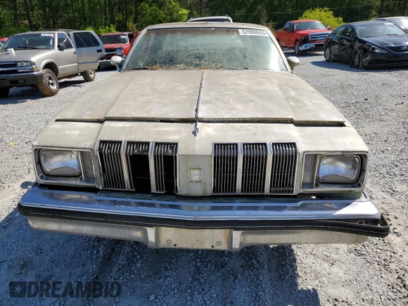 1978 Oldsmobile Cutlass with VIN 3M47F8D426090, listed as a Copart auction lot 52980655 with 86,771 mi miles and Clean Title. Bid and sale history available at DreamBid. Image 5.