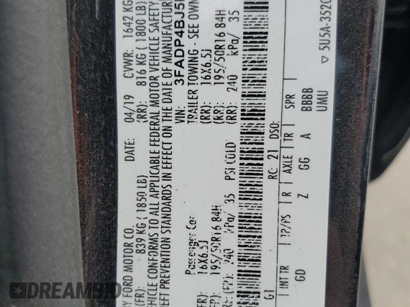 2019 Ford Fiesta SE z VIN 3FADP4BJ5KM144370, wystawiony jako Copart lot #49093915 z przebiegiem Nie podano mil oraz Szkoda całkowita • Salvage title. Historia ofert i sprzedaży dostępna na DreamBid. Obrazek 13.