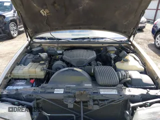 1996 Chevrolet Caprice Classic 1SA Special Value Pkg with VIN 1G1BL52P9TR190980, listed as a IAAI auction lot 42019775 with 135,432 mi miles. Bid and sale history available at carsss.com. Image 10.