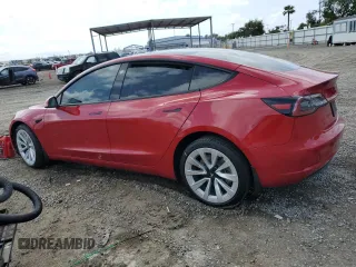2022 Tesla Model 3 z VIN 5YJ3E1EA5NF155772, wystawiony jako Copart lot #50805725 z przebiegiem 73 491 mil mil oraz Szkoda całkowita • Salvage title. Historia ofert i sprzedaży dostępna na DreamBid. Obrazek 2.