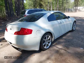 2006 Infiniti G35 with VIN JNKCV54E06M713613, listed as a IAAI auction lot 42083319 with 210,140 mi miles. Bid and sale history available at carsss.com. Image 4.