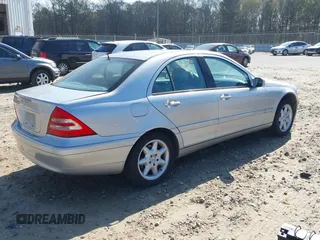 2001 Mercedes-Benz C 230/260/280/320 with VIN WDBRF61J71F080734, listed as a IAAI auction lot 41869908 with 274,574 mi miles and . Bid and sale history available at DreamBid. Image 4.