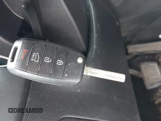2016 Kia Soul z VIN KNDJN2A21G7289568, wystawiony jako IAAI lot #42292830 z przebiegiem 172 079 mil mil oraz . Historia ofert i sprzedaży dostępna na DreamBid. Obrazek 11.