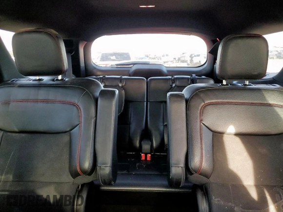 2022 Ford Explorer ST-Line z VIN 1FMSK7KH8NGA86473, wystawiony jako Copart lot #59979545 z przebiegiem 61 412 mil mil oraz Szkoda całkowita • Salvage title. Historia ofert i sprzedaży dostępna na DreamBid. Obrazek 10.
