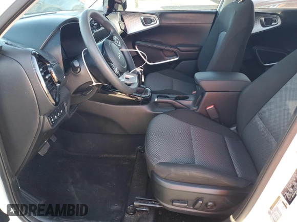2024 Kia Soul S with VIN KNDJ23AU8R7230004, listed as a Copart auction lot 47560085 with 12,548 mi miles and Salvage Title. Bid and sale history available at DreamBid. Image 7.
