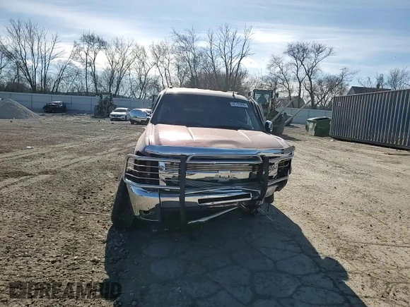2009 Chevrolet Silverado 1500 LT with VIN 3GCEK233X9G178959, listed as a Copart auction lot 42792895 with 158,752 mi miles and Non Repairable. Bid and sale history available at DreamBid. Image 13.