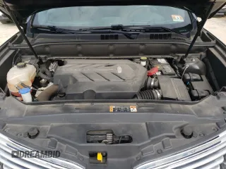 2017 Lincoln MKX Reserve z VIN 2LMPJ8LP0HBL24112, wystawiony jako Copart lot #55925135 z przebiegiem 70 997 mil mil oraz Szkoda całkowita • Salvage title. Historia ofert i sprzedaży dostępna na DreamBid. Obrazek 12.
