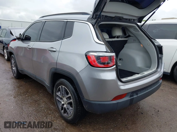 2018 Jeep Compass Altitude with VIN 3C4NJCBB0JT494366, listed as a IAAI auction lot 42201822 with 128,942 mi miles and . Bid and sale history available at DreamBid. Image 3.