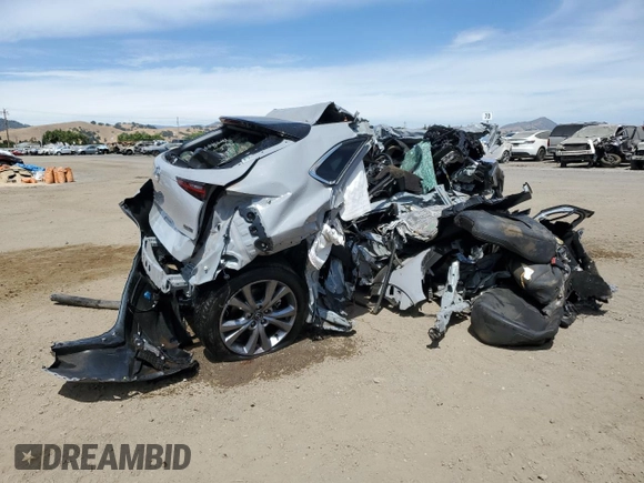 2025 Mazda CX-30 S Preferred with VIN 3MVDMBCM2SM789685, listed as a Copart auction lot 63571095 with Not provided miles and Non repairable. Bid and sale history available at DreamBid. Image 3.