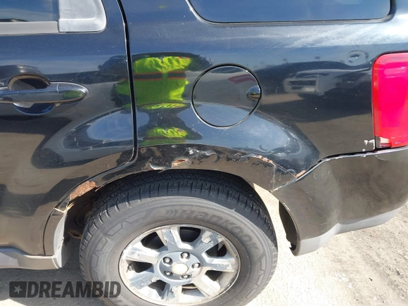 2008 Mazda Tribute Sport with VIN 4F2CZ02Z68KM15550, listed as a IAAI auction lot 41615133 with 215,803 mi miles and . Bid and sale history available at DreamBid. Image 6.