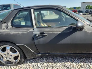 1993 Porsche 968 with VIN WP0AA2961PS820249, listed as a Copart auction lot 64134505 with 129,130 mi miles and Clean title. Bid and sale history available at DreamBid. Image 11.