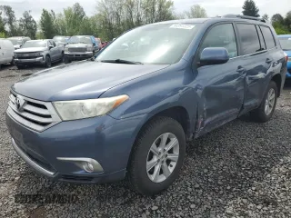 2011 Toyota Highlander z VIN 5TDBK3EH1BS072845, wystawiony jako Copart lot #56391325 z przebiegiem 190 360 mil mil oraz Szkoda całkowita • Salvage title. Historia ofert i sprzedaży dostępna na DreamBid. Obrazek 1.