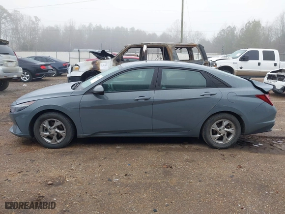 2022 Hyundai Elantra SE with VIN KMHLL4AG3NU351004, listed as a IAAI auction lot 41480234 with 48,485 mi miles. Bid and sale history available at carsss.com. Image 15.