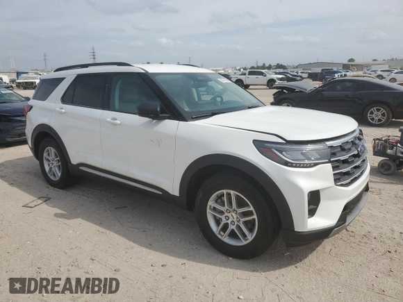 2025 Ford Explorer Active with VIN 1FMUK7DH7SGA38500, listed as a Copart auction lot 52371225 with Not Provided miles and Non Repairable. Bid and sale history available at carsss.com. Image 4.