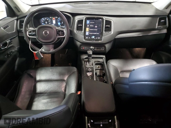 2020 Volvo XC90 Momentum with VIN YV4102PK6L1533053, listed as a Copart auction lot 44156895 with 55,790 mi miles and Non Repairable. Bid and sale history available at carsss.com. Image 8.