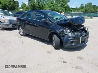 2018 Chevrolet Sonic LT with VIN 1G1JD5SG8J4102830, listed as a IAAI auction lot 42296682 with 71,424 mi miles and . Bid and sale history available at DreamBid. Image 1.