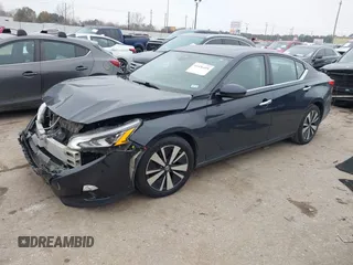 2020 Nissan Altima 2.5 SL with VIN 1N4BL4EV2LC211639, listed as a IAAI auction lot 41436499 with 95,814 mi miles. Bid and sale history available at carsss.com. Image 2.